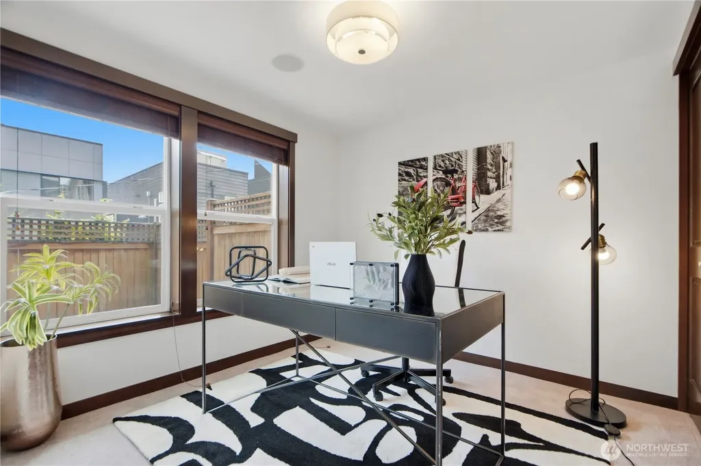 1420 18th Avenue Seattle WA 98122