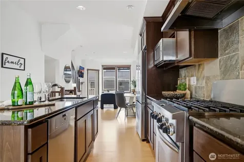 1420 18th Avenue Seattle WA 98122