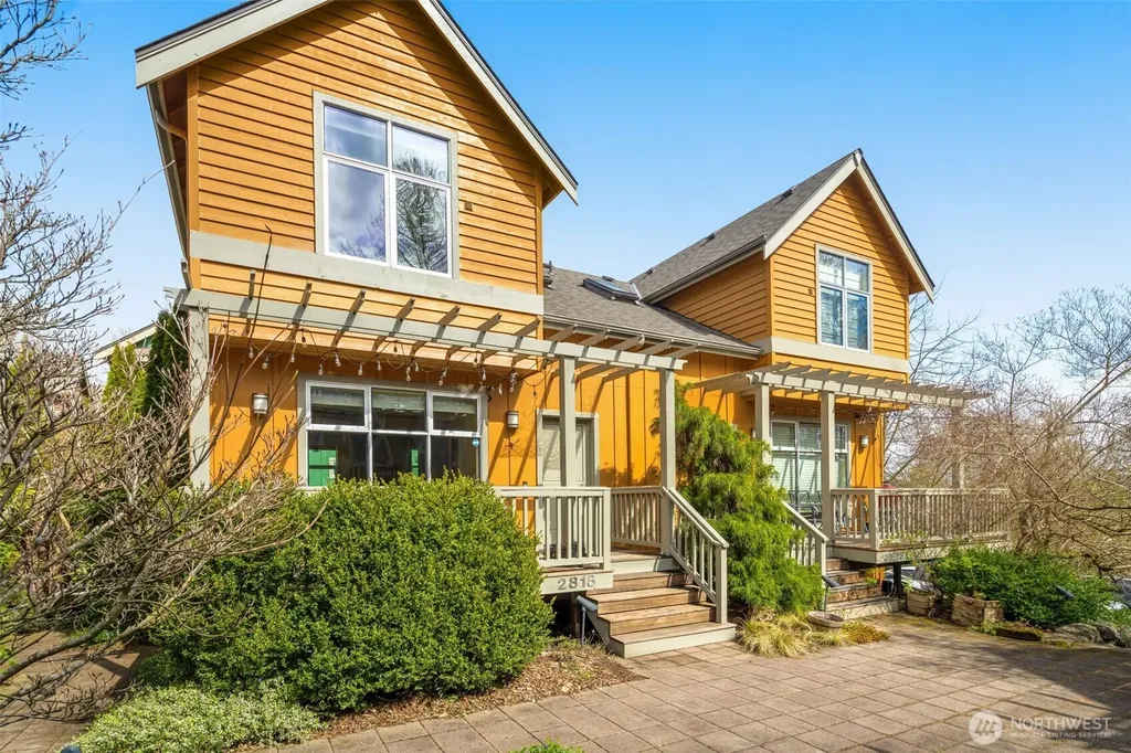 2815 24th Avenue S Seattle WA 98144