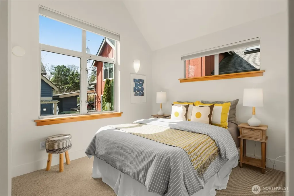 2815 24th Avenue S Seattle WA 98144