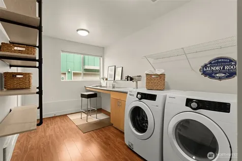 2815 24th Avenue S Seattle WA 98144