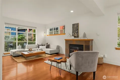 2815 24th Avenue S Seattle WA 98144