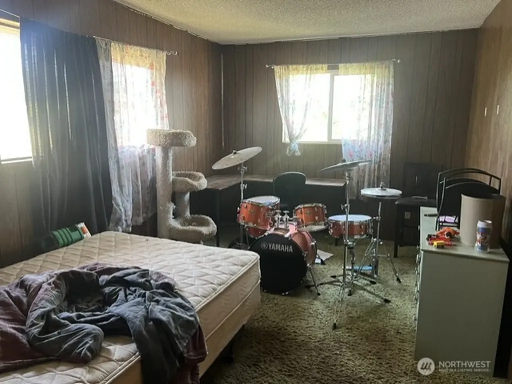 536 E Lauridsen Boulevard Port Angeles WA 98362