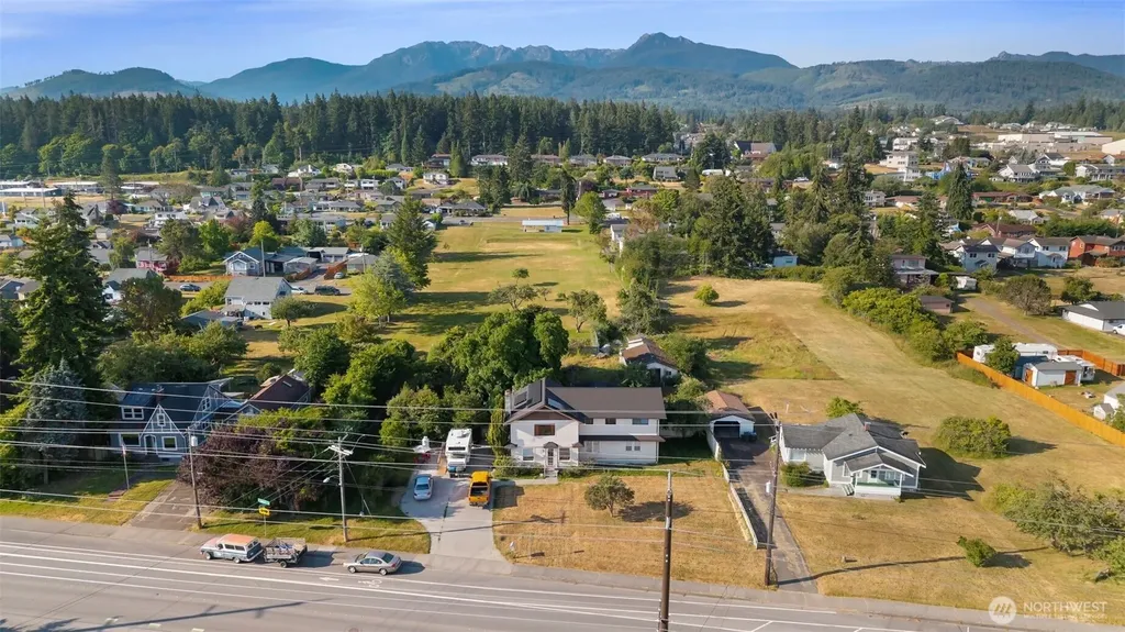 536 E Lauridsen Boulevard Port Angeles WA 98362