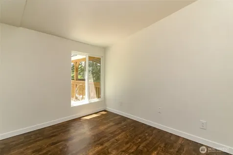 17807 43rd Avenue E Tacoma WA 98446