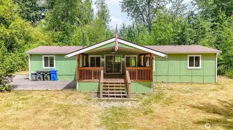 17807 43rd Avenue E Tacoma WA 98446