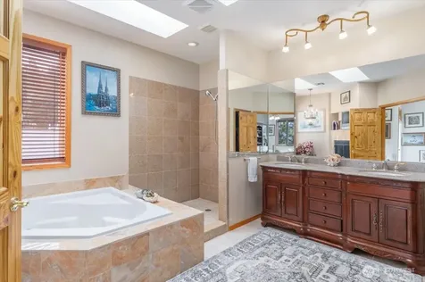 7371 Ridgeview Drive Chelan WA 98816