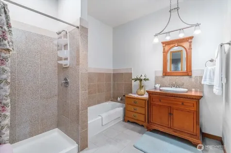 7371 Ridgeview Drive Chelan WA 98816