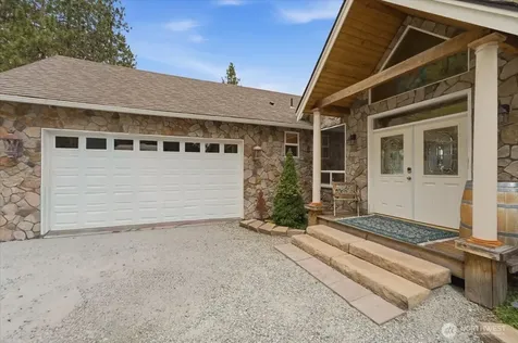 7371 Ridgeview Drive Chelan WA 98816