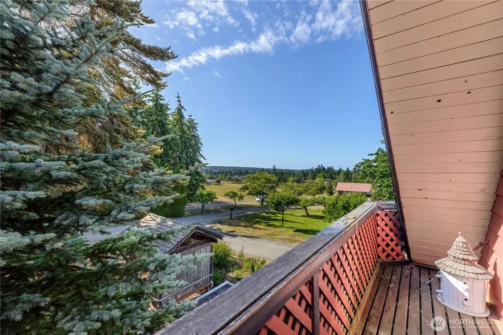 141 Bay Ridge Place Sequim WA 98382