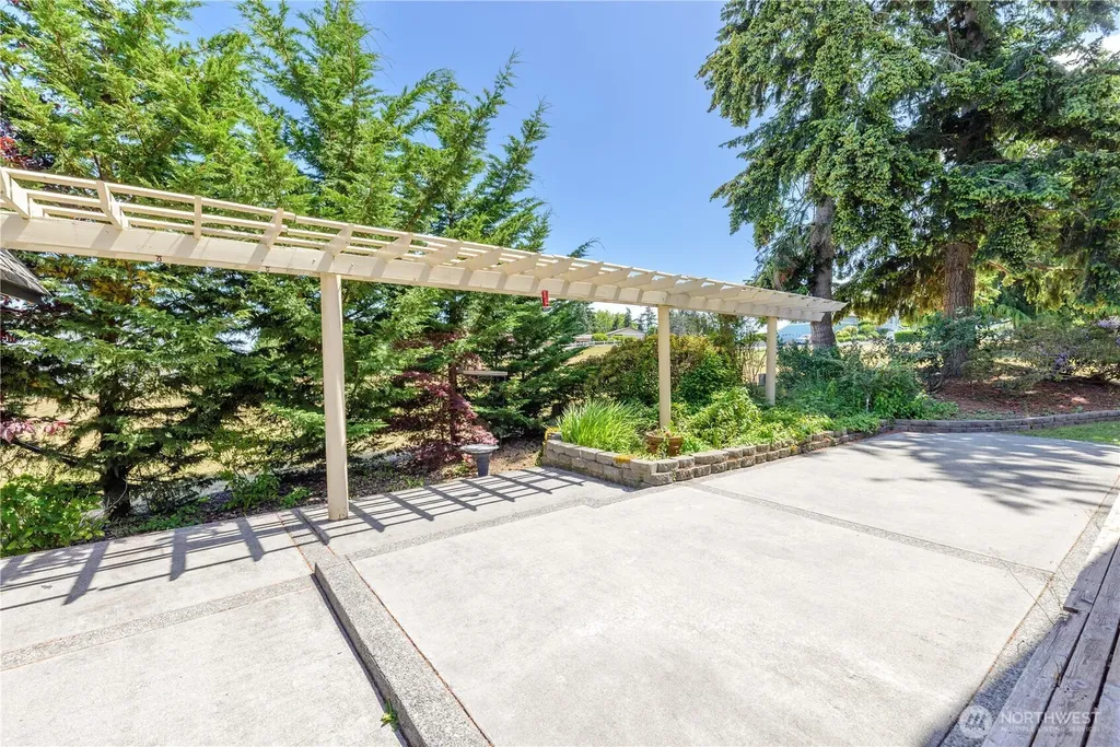 141 Bay Ridge Place Sequim WA 98382