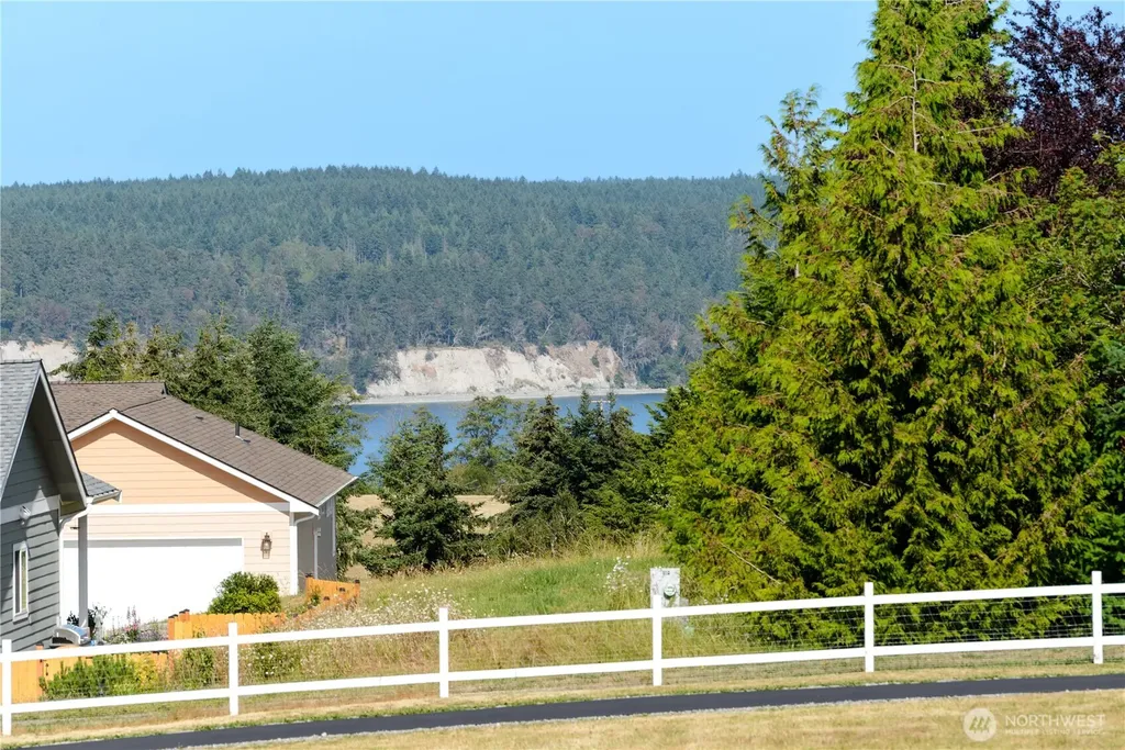 141 Bay Ridge Place Sequim WA 98382