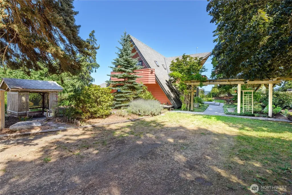 141 Bay Ridge Place Sequim WA 98382