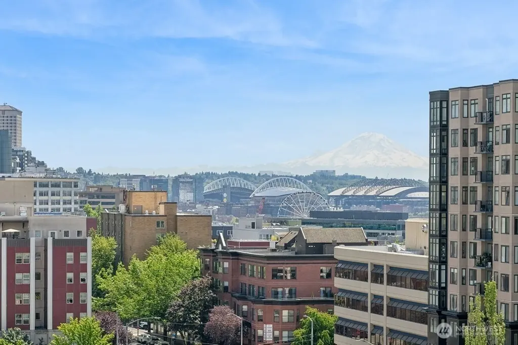 2911 2nd Avenue Seattle WA 98121