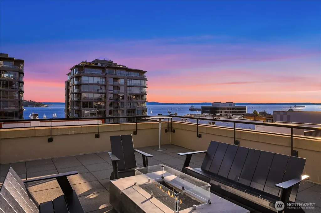 2911 2nd Avenue Seattle WA 98121