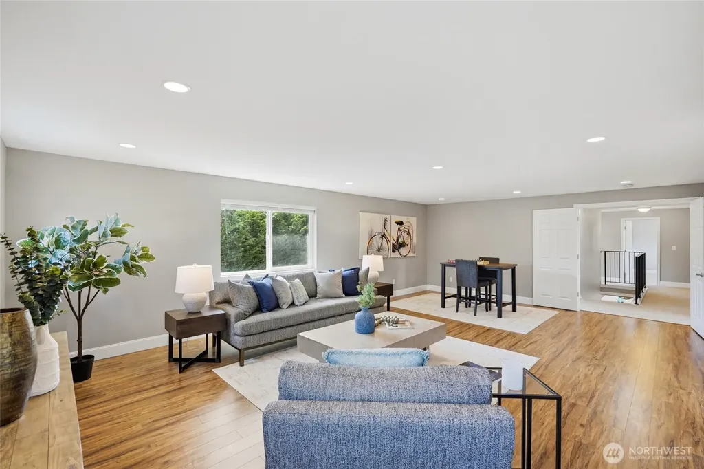 4930 183rd Place SW Lynnwood WA 98037