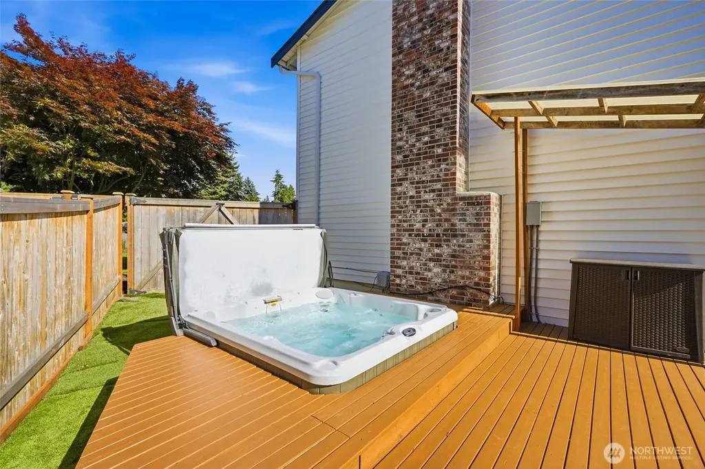 4930 183rd Place SW Lynnwood WA 98037