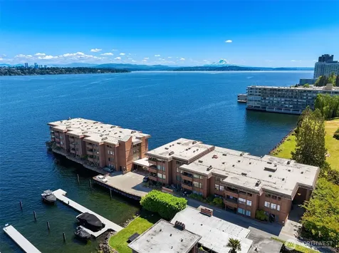 2330 43rd Avenue E Seattle WA 98112