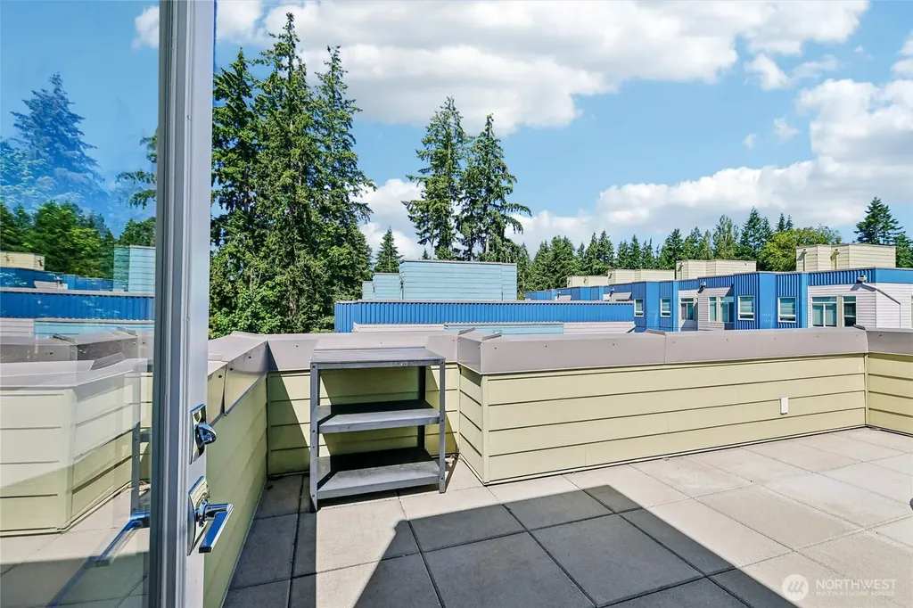 12120 76th Way NE Kirkland WA 98034