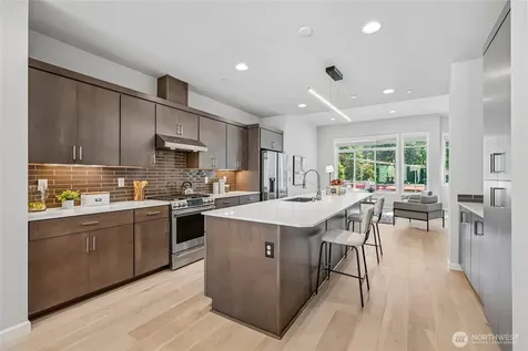 12120 76th Way NE Kirkland WA 98034