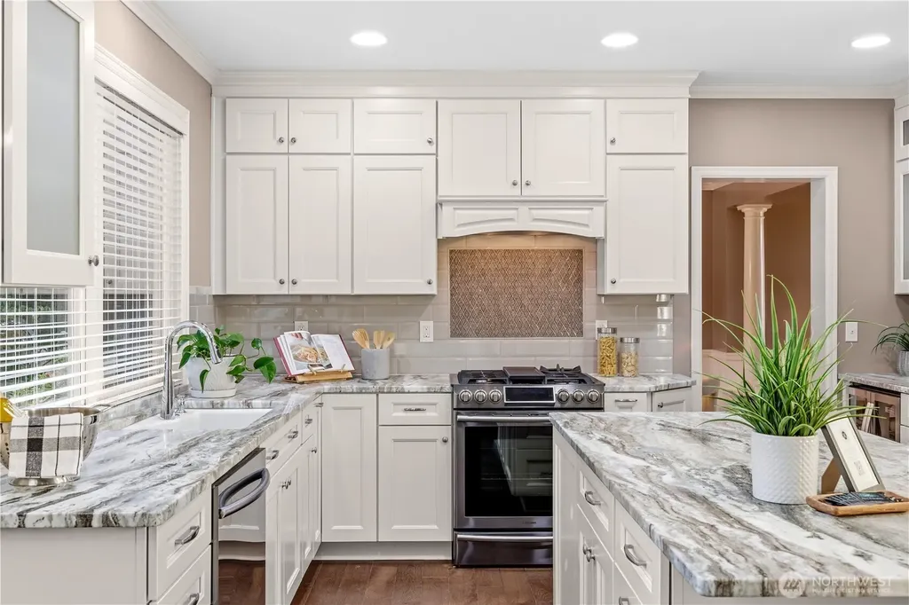 27174 27th Street Sammamish WA 98075