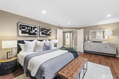 27174 27th Street Sammamish WA 98075