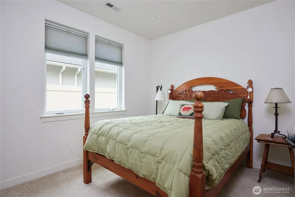 865 NE Makiah Court College Place WA 99324