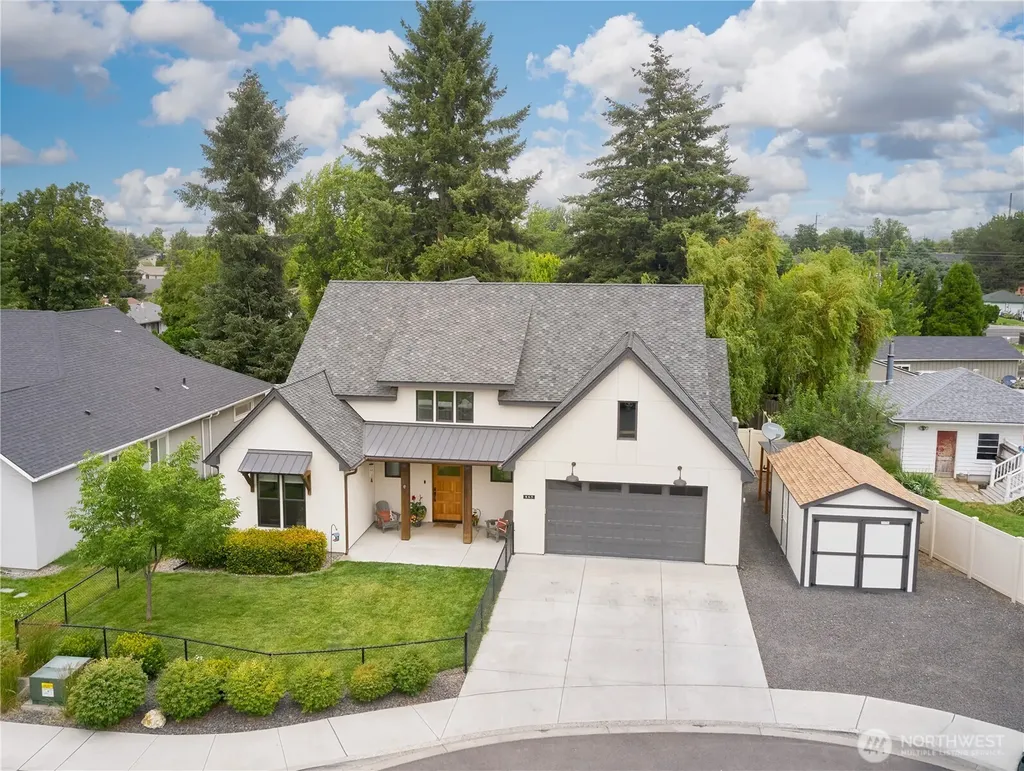 865 NE Makiah Court College Place WA 99324
