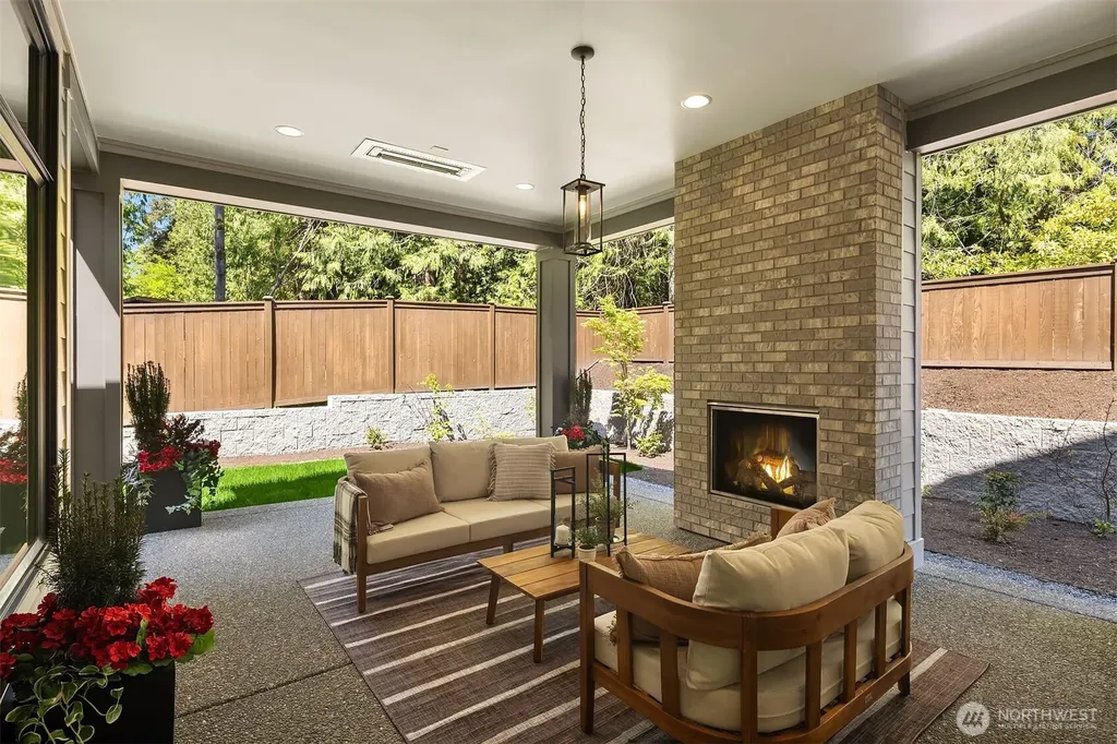 18650 NE 53rd Street Redmond WA 98052