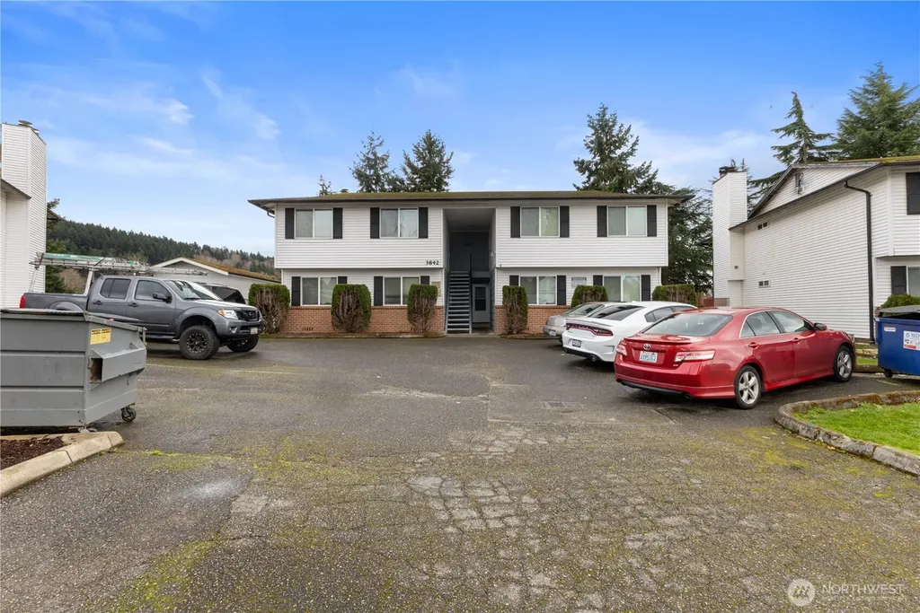 3838 D Place SE Auburn WA 98002