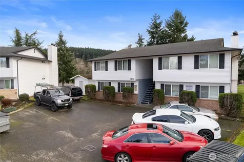 3838 D Place SE Auburn WA 98002
