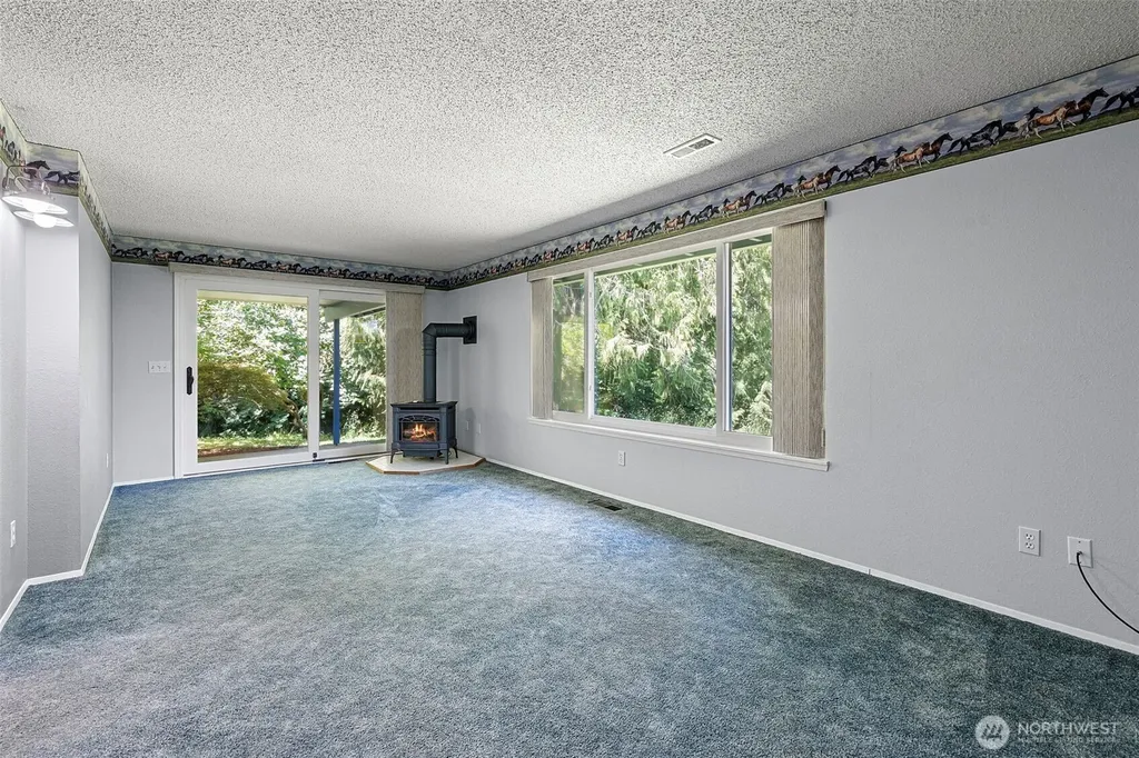 4973 Glenwood Road SW Port Orchard WA 98367