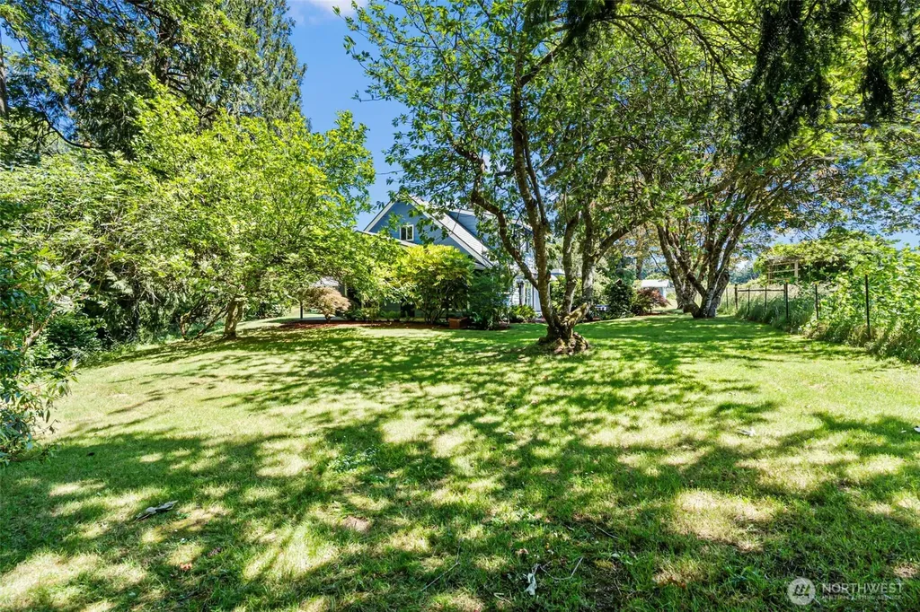 4973 Glenwood Road SW Port Orchard WA 98367