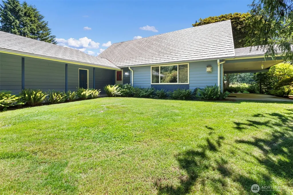 4973 Glenwood Road SW Port Orchard WA 98367