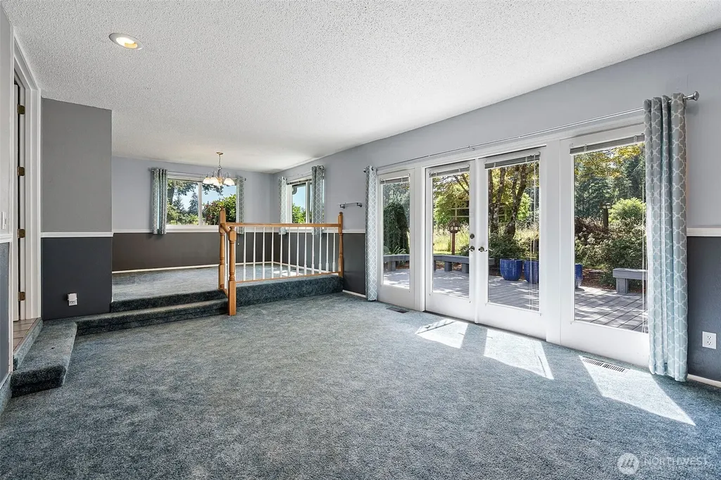 4973 Glenwood Road SW Port Orchard WA 98367