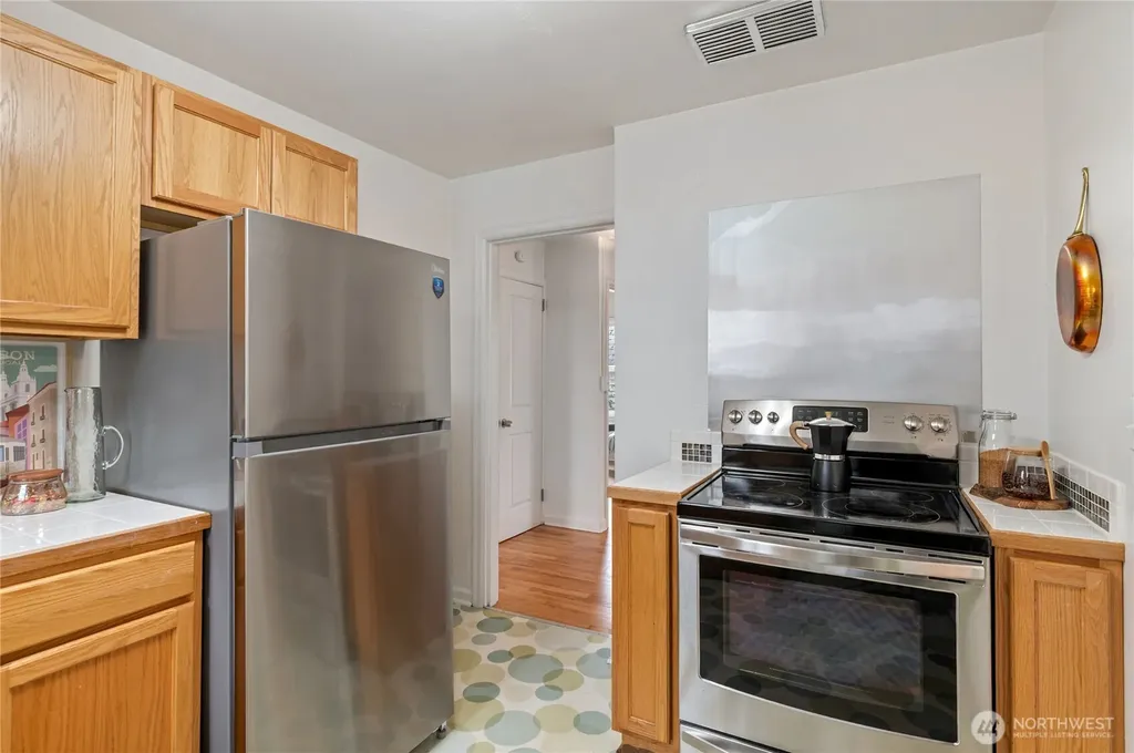 1710 8th Street Bremerton WA 98337