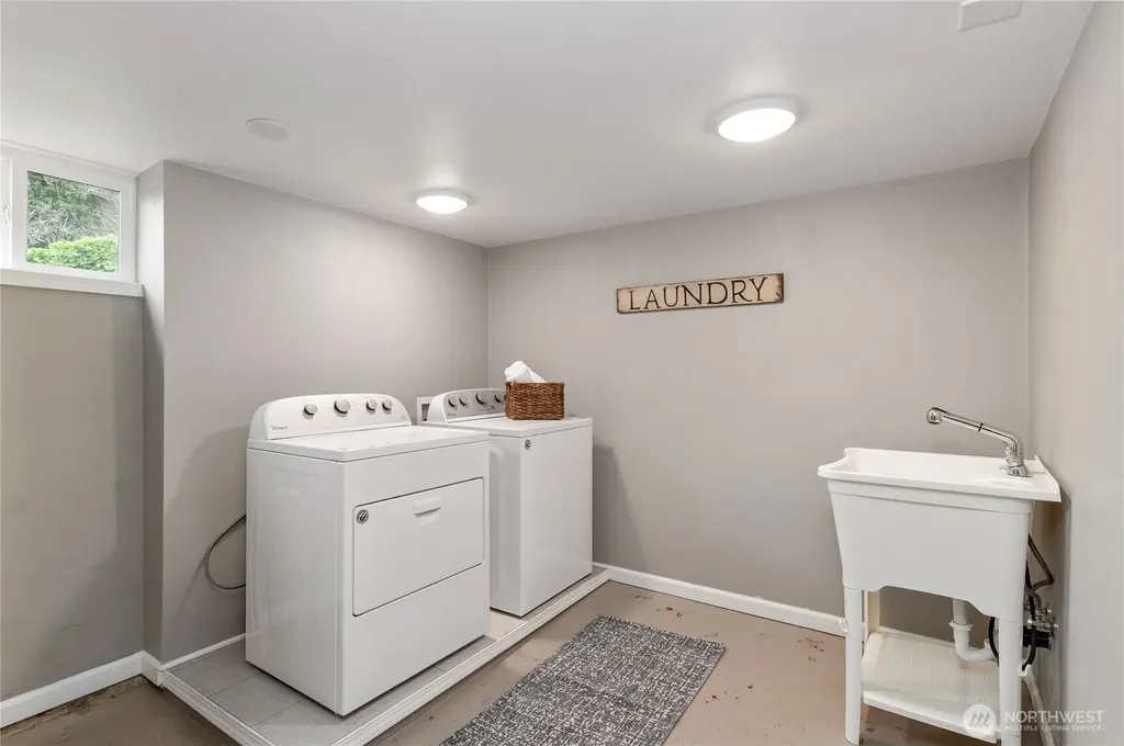 1710 8th Street Bremerton WA 98337
