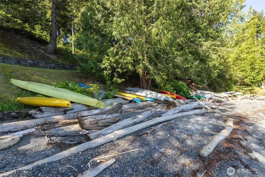 1217 Jamison Street Lummi Island WA 98262