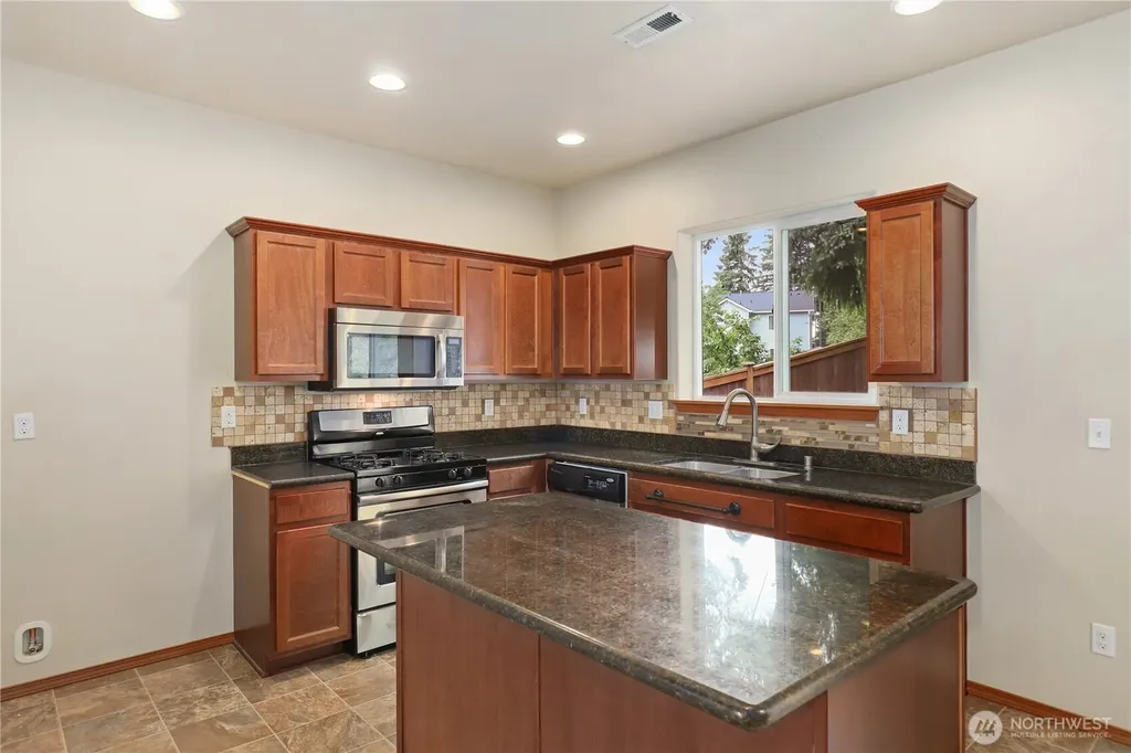 1721 203rd Street Ct E Spanaway WA 98387
