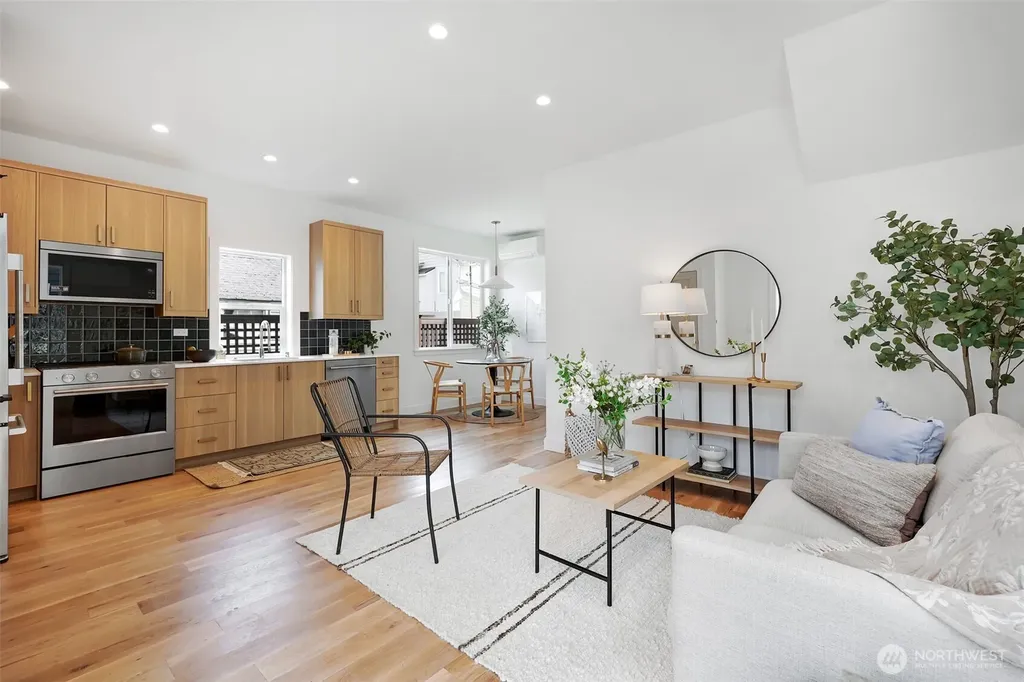 8738 13th Avenue NW Seattle WA 98117
