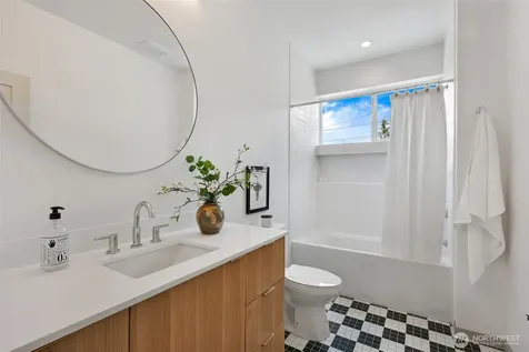 8738 13th Avenue NW Seattle WA 98117