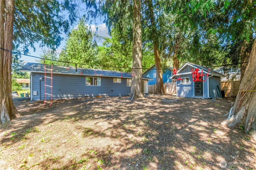 7008 Parkdale Drive NW Bremerton WA 98311