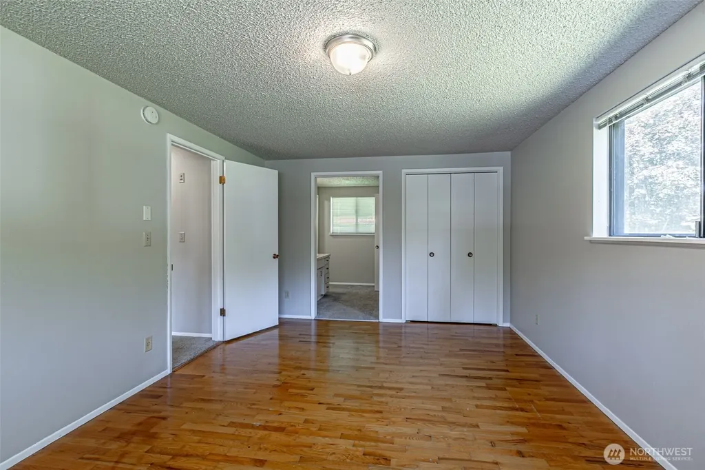 2524 70th Avenue SW Tumwater WA 98512