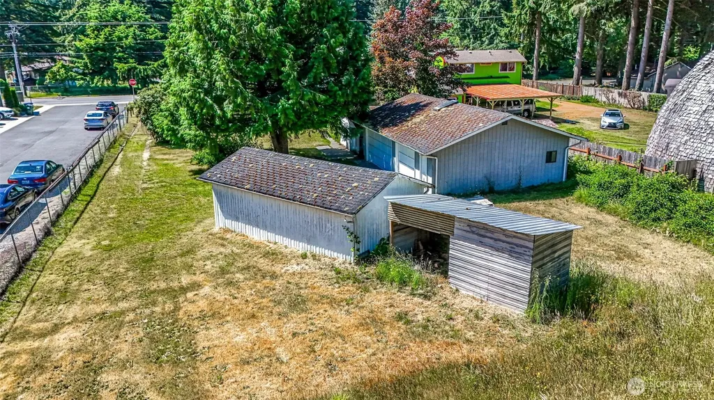 2524 70th Avenue SW Tumwater WA 98512