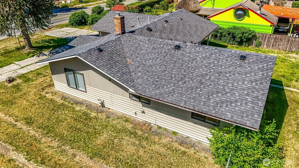 2524 70th Avenue SW Tumwater WA 98512