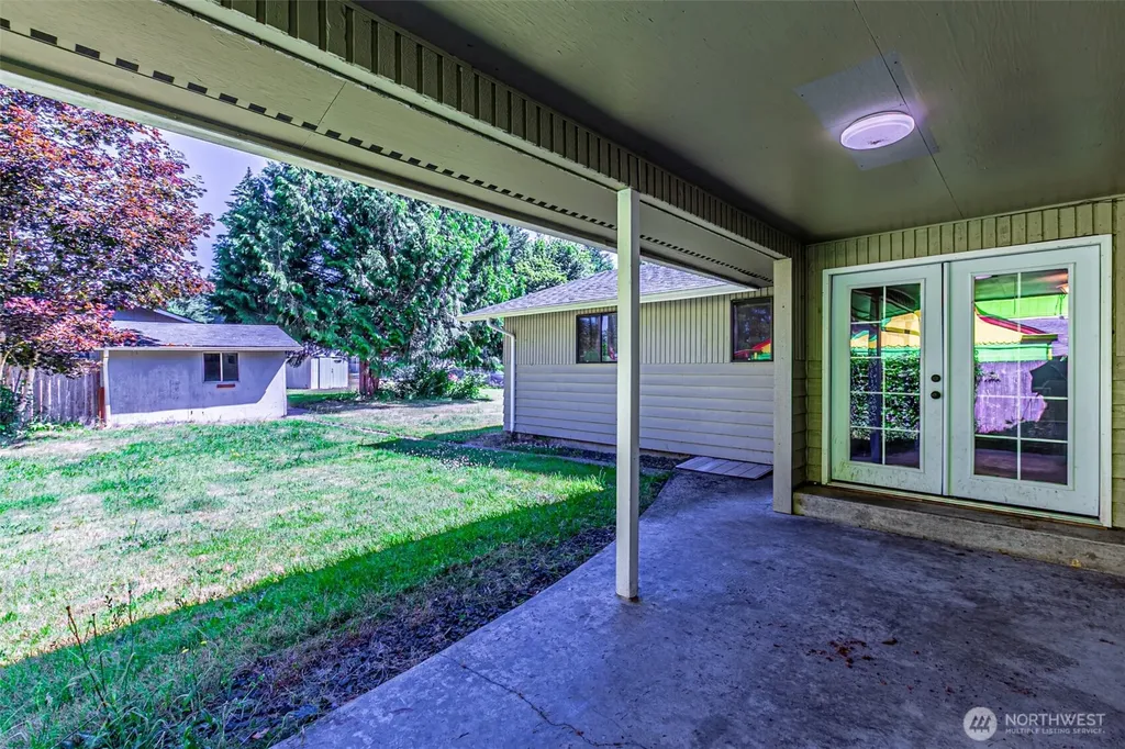 2524 70th Avenue SW Tumwater WA 98512