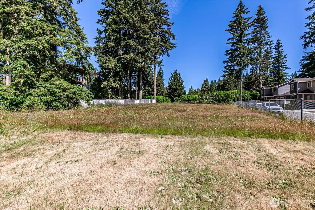 2524 70th Avenue SW Tumwater WA 98512