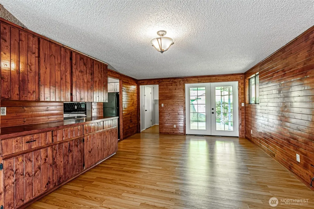 2524 70th Avenue SW Tumwater WA 98512
