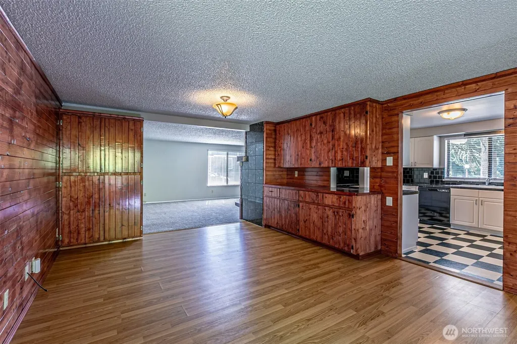 2524 70th Avenue SW Tumwater WA 98512