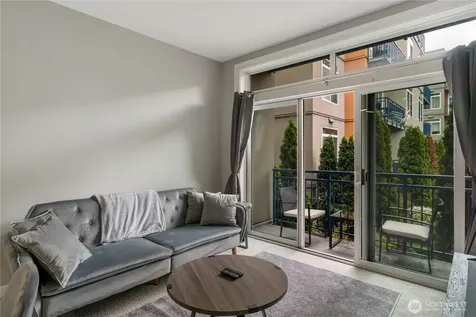 2415 2nd Avenue Seattle WA 98121